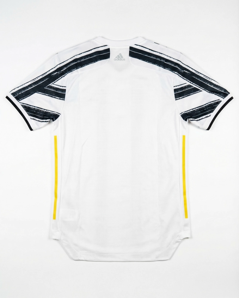 20/21 Juventus Home Player Version